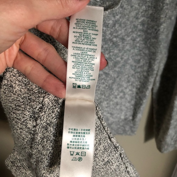 ROOTS Snowy Fox split-back sweater, SZ S - Picture 3 of 7